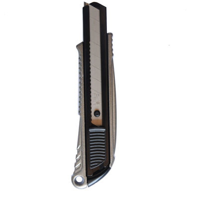 ซื้อ 18 มม Snap Off Utility Blades Knife งานหนัก การออกแบบแบบเออร์กอนอมิค การผลิตออนไลน์