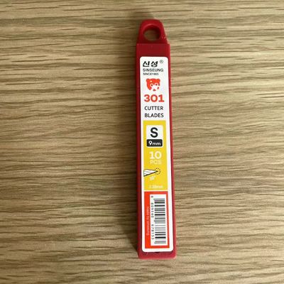 ซื้อ 9mm Silver SK2 Carbon Steel 30 องศา Snap Off Blade ด้วย 9 ส่วน การผลิตออนไลน์