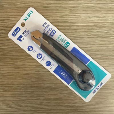 สีดํา ABS TPR สังกะสี SK2 หมุนหมุนกลไกล็อคหมุน Multifunction Cutter Knife