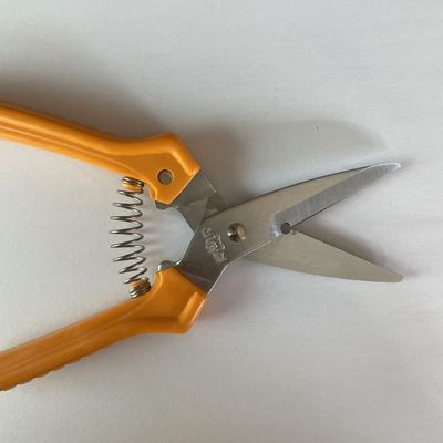 สายไฟฟ้าหลายจุดประสงค์ Snips กับ ergonomic มือถือสีส้ม