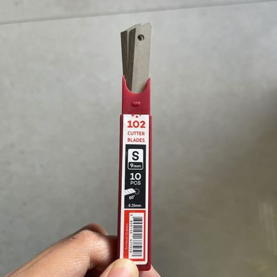 ใบมีดแบบหัก SK2 เหล็กกล้าคาร์บอนสูง ยาว 86 มม. พร้อม 12 ส่วน สำหรับการตัดที่สะอาดและแม่นยำ