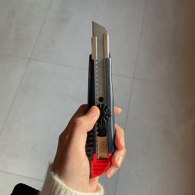 ความเหมาะสม ติดตามมาตรฐาน 18 มิลลิเมตรมีด Multifunctional Knife For Utility